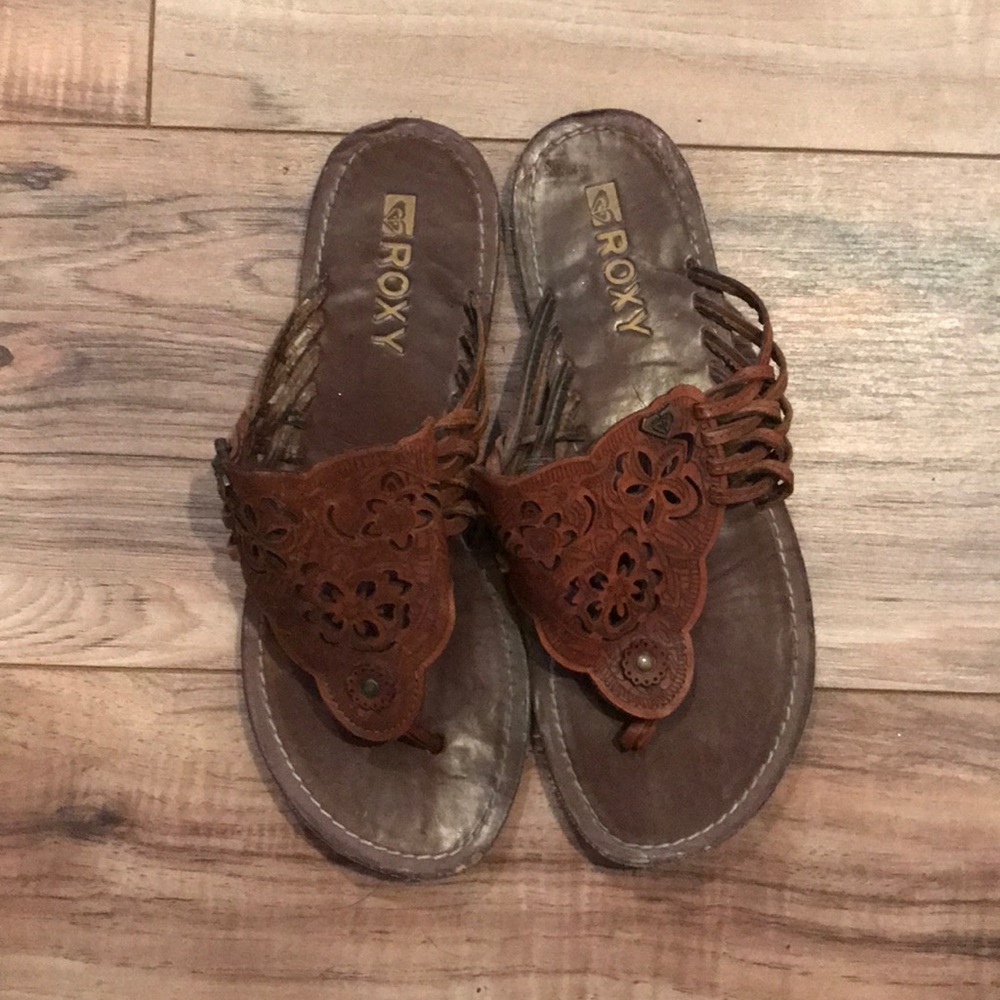 Bundle Of 2 Pairs Of Sandals - image 2